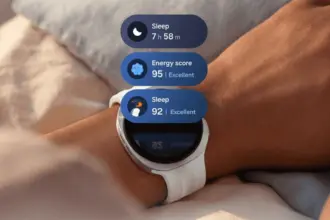 Smartwatch on wrist showing health metrics: sleep duration and energy scores in blue rounded panels